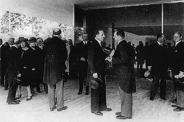 Mies van der rohe and Alfonso XIII